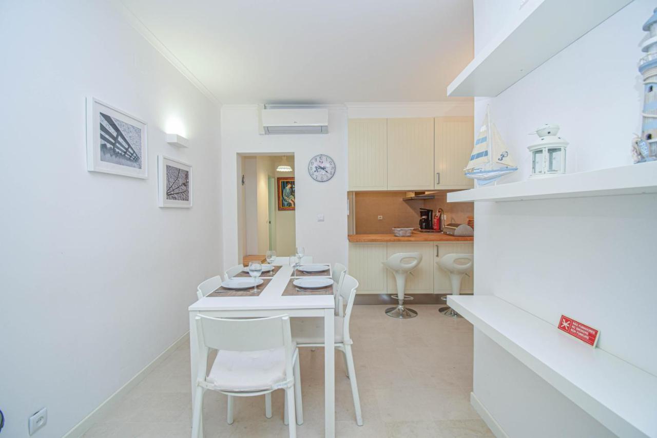 Central Family Apartment - 60 M From The Beach カスカイス エクステリア 写真