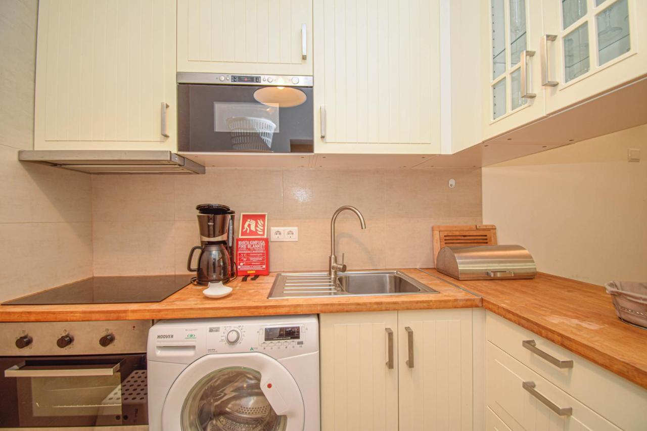 Central Family Apartment - 60 M From The Beach カスカイス エクステリア 写真