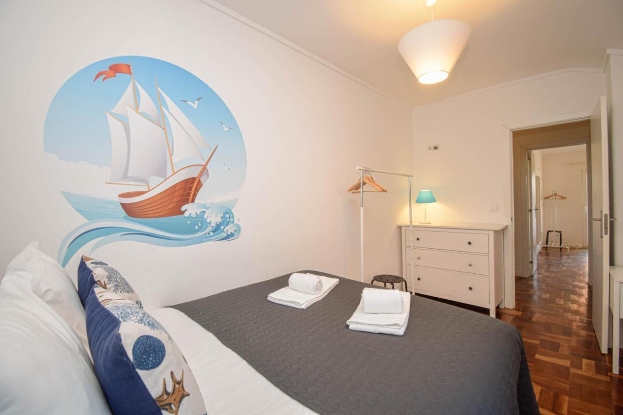 Central Family Apartment - 60 M From The Beach カスカイス エクステリア 写真